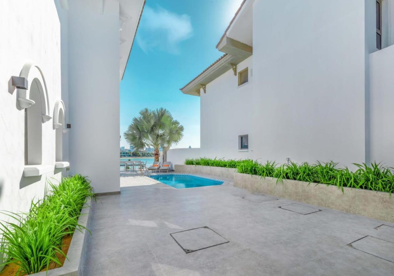 Jumairah Sky Villas Dubai Bagian luar foto